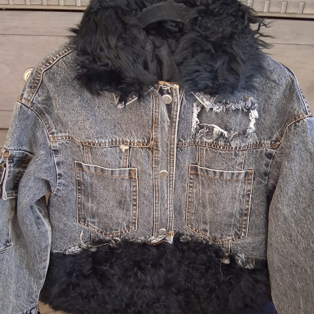 Black Fur Trim Denim Jacket